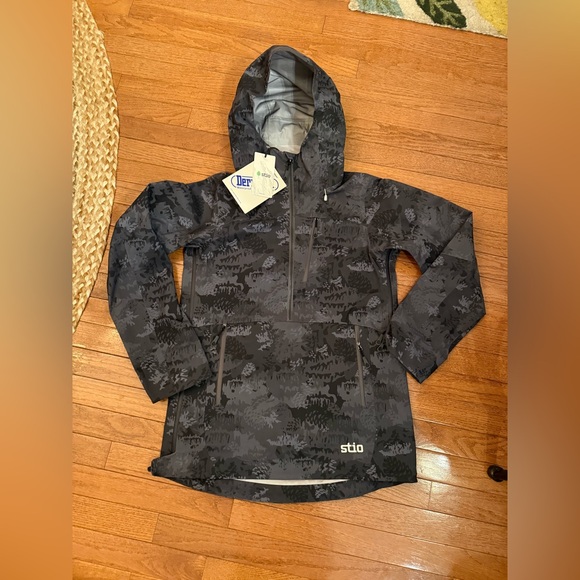 Stio Women's Environ XT Anorak Jacket in Steel Pony whitebark camo NEW WITH TAGS - Picture 4 of 7